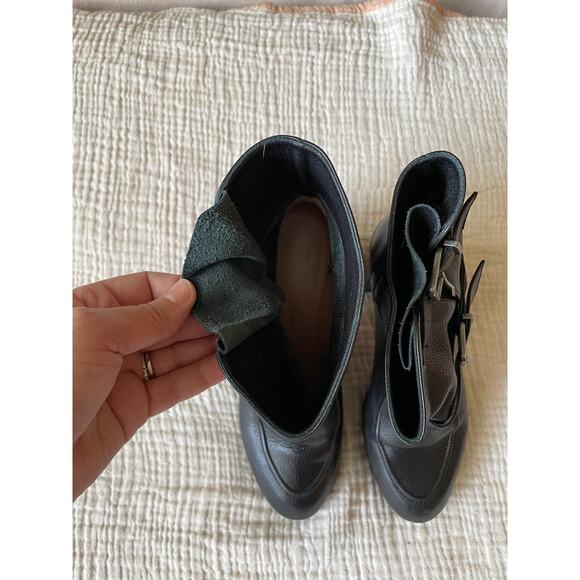 Robert Clergerie Boots - Picture 7 of 10